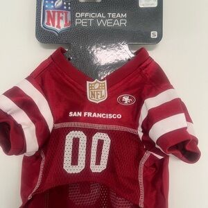🐾 NFL forty niner 
Pet Apparel
Small
9”-12”
🐾 ❤️💛 🐾